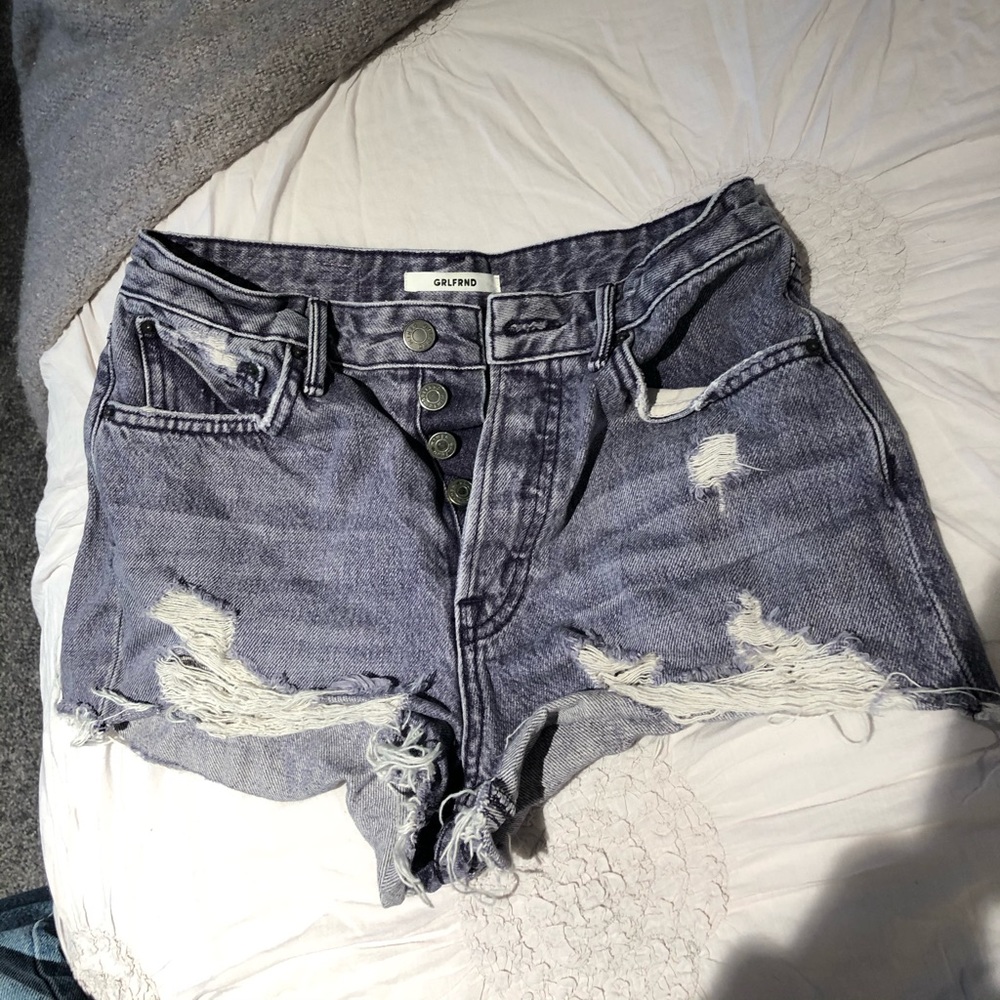 ✨GRLFRND✨ Cindy denim short in color “carnaby”